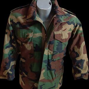 Vintage Men's 80's Military Camouflage Field Coat Cold Weather X-Small Regular